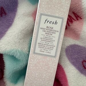 FRESH  ROSE & SQUALANE DEEP HYDRATION OIL INFUSED SERUM!!